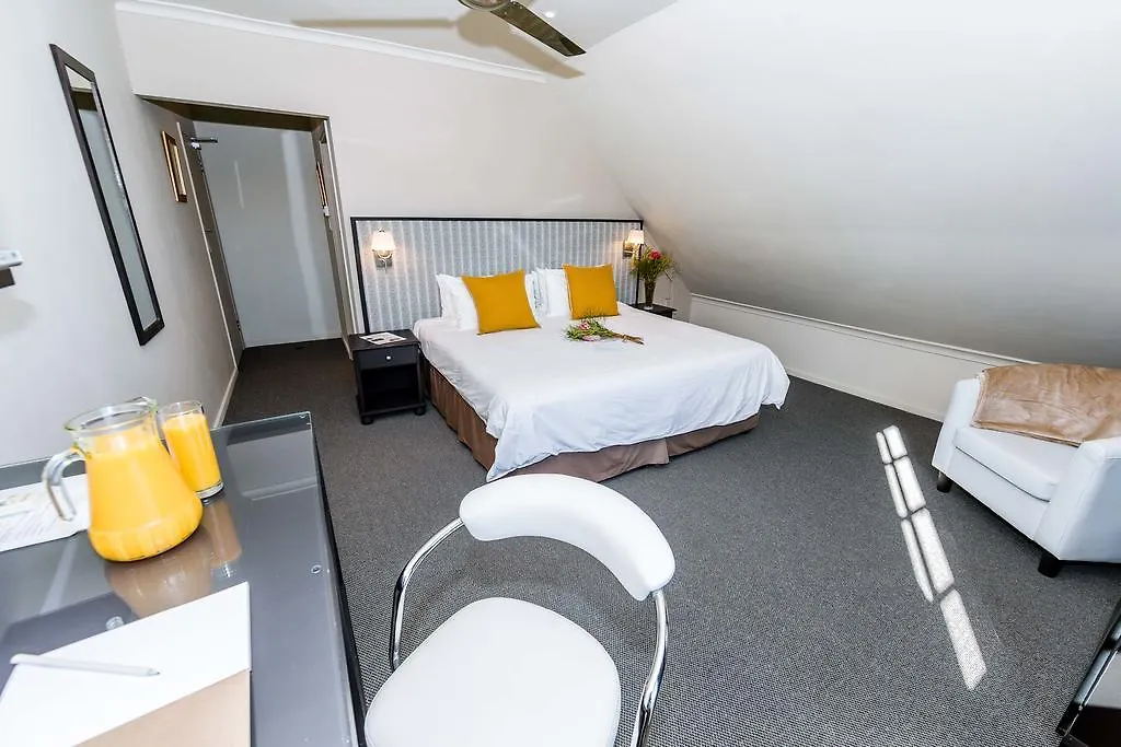 Le Petit Chateau Guest House Durbanville Sudafrica