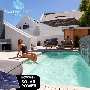Abalone & Villa's Paternoster