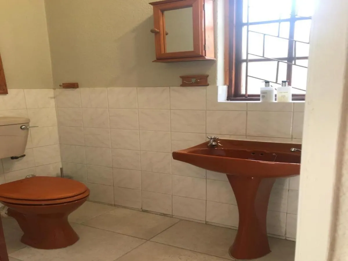 Le Petit Chateau Guest House