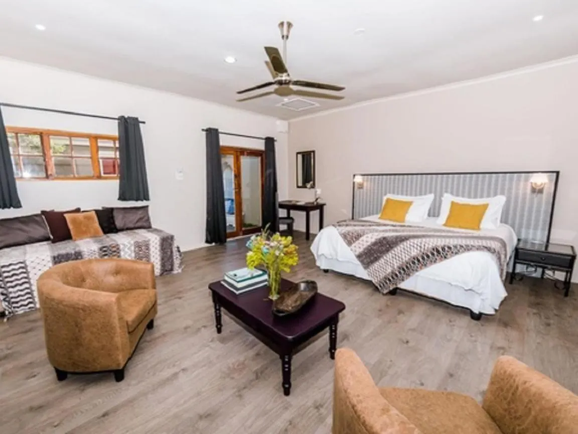 Le Petit Chateau Guest House Durbanville