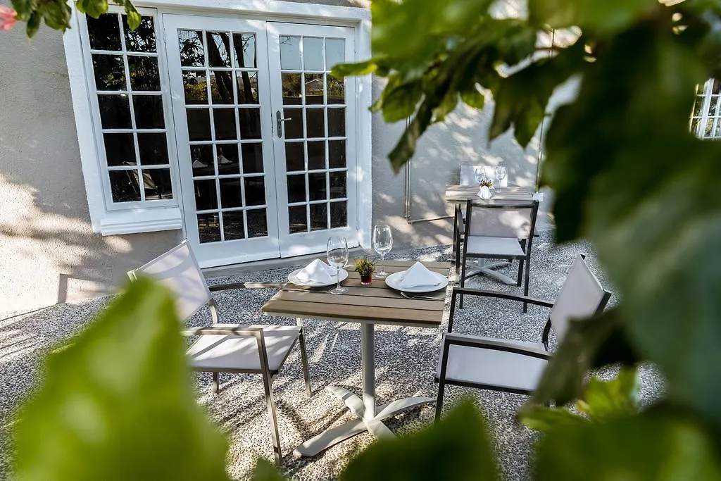 Le Petit Chateau Guest House  Durbanville