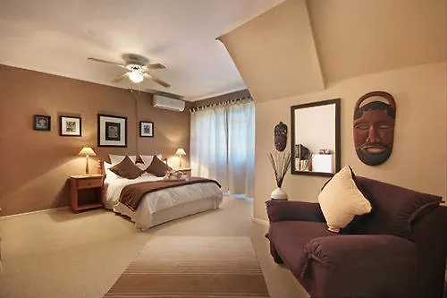 Le Petit Chateau Guest House