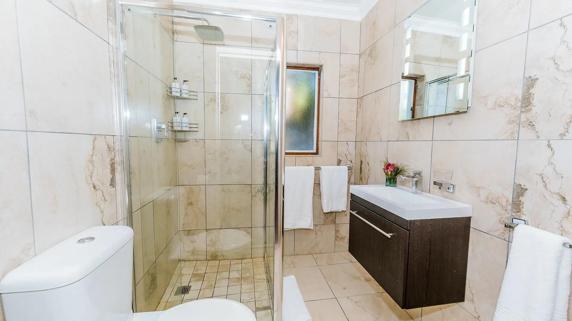 Le Petit Chateau Guest House