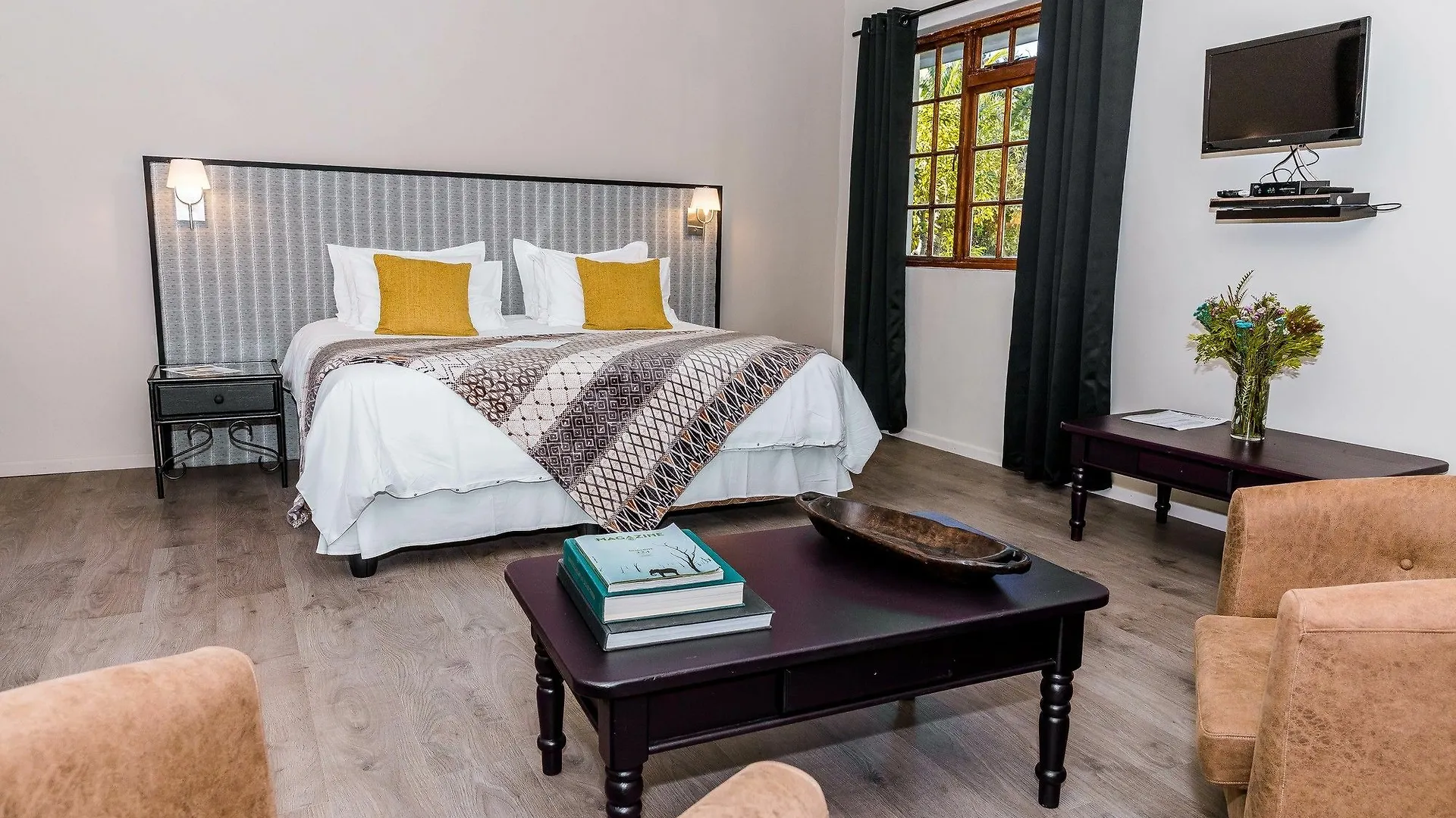 ****  Le Petit Chateau Guest House South Africa